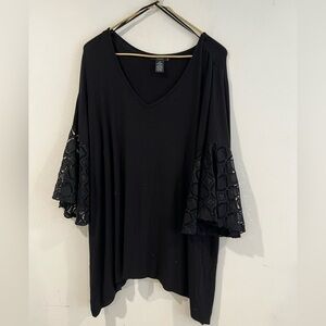 GRACE Women's black blouse with bell sleeves and lace, round neck, size 1X